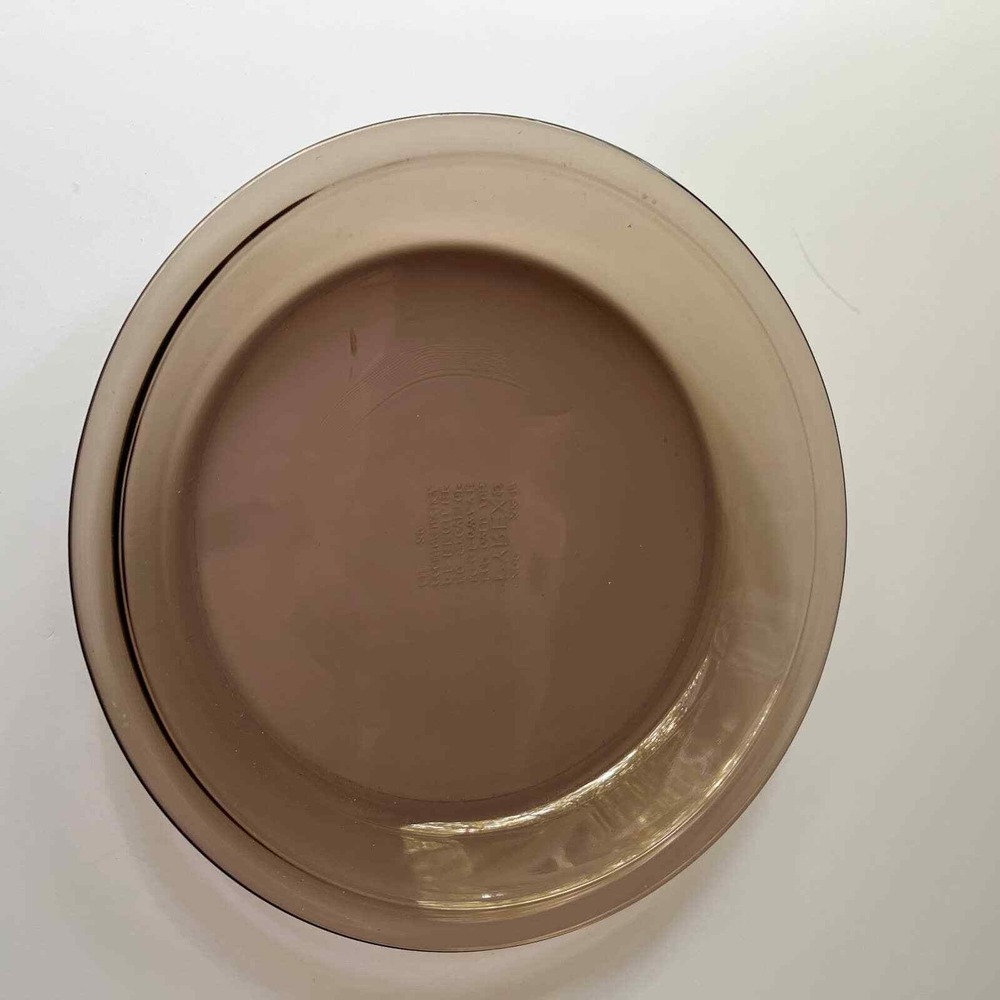 Pyrex Pie Plate Amber #209 Vintage Glass Microwave Safe Cookware